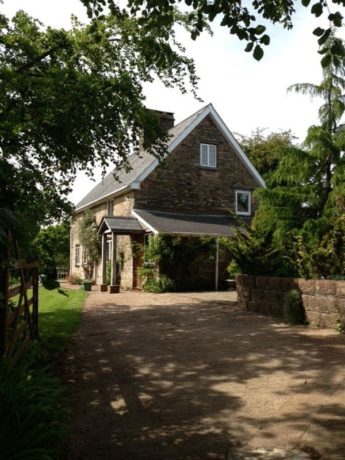 5&nbsp;Bedroom&nbsp;Detached